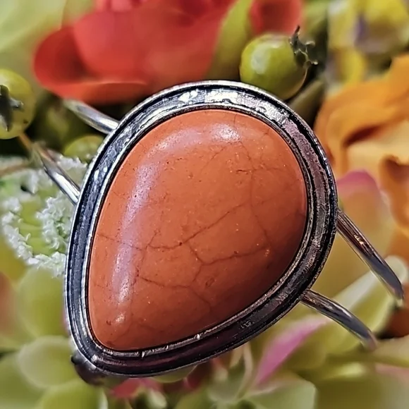 NWOT Cuff Bracelet - Picture 2 of 13